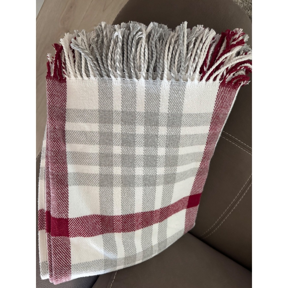 Boll & Branch Organic Cotton Plaid Throw Blanket Red Grey White Fringe 71x56 - Picture 3 of 4